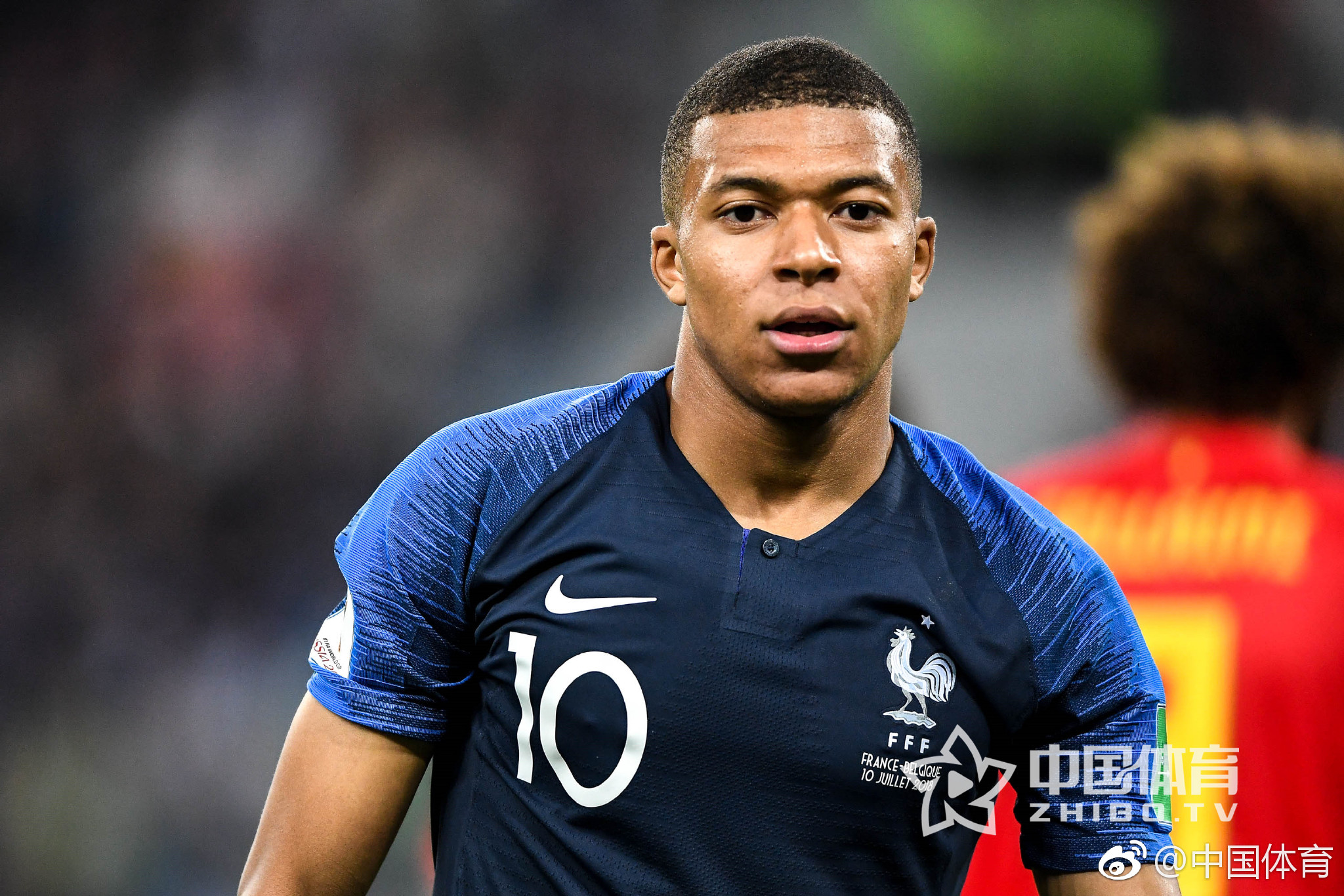 鲁媒：陈泽仕和依木兰今天抵达成都，参加U22国足的训练备战